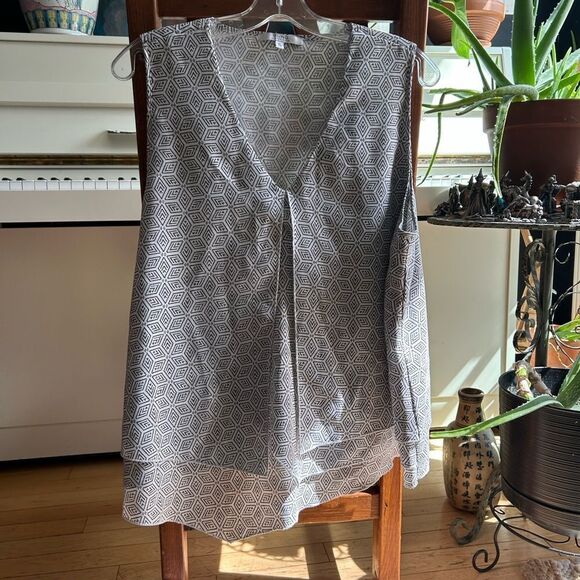 ALFRED SUNG Geometric Black and White Blouse - Picture 10 of 15